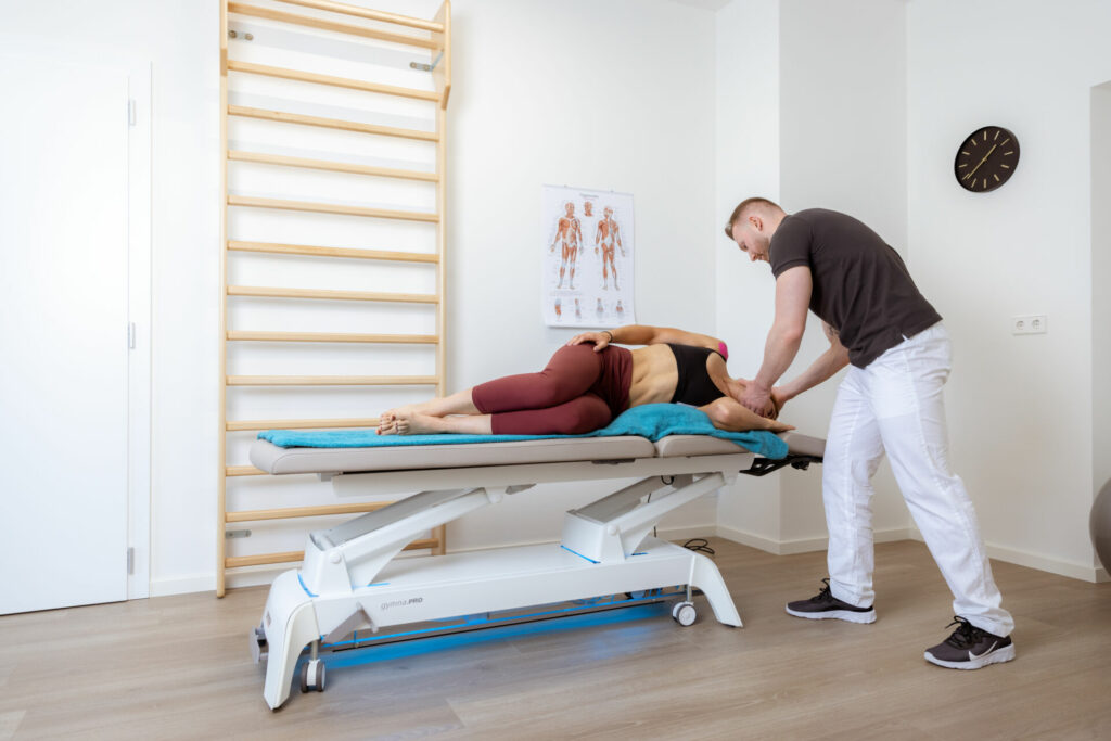 Fisioterapia e riabilitazione 5 Fisioterapia e riabilitazione svg+xml;charset=utf